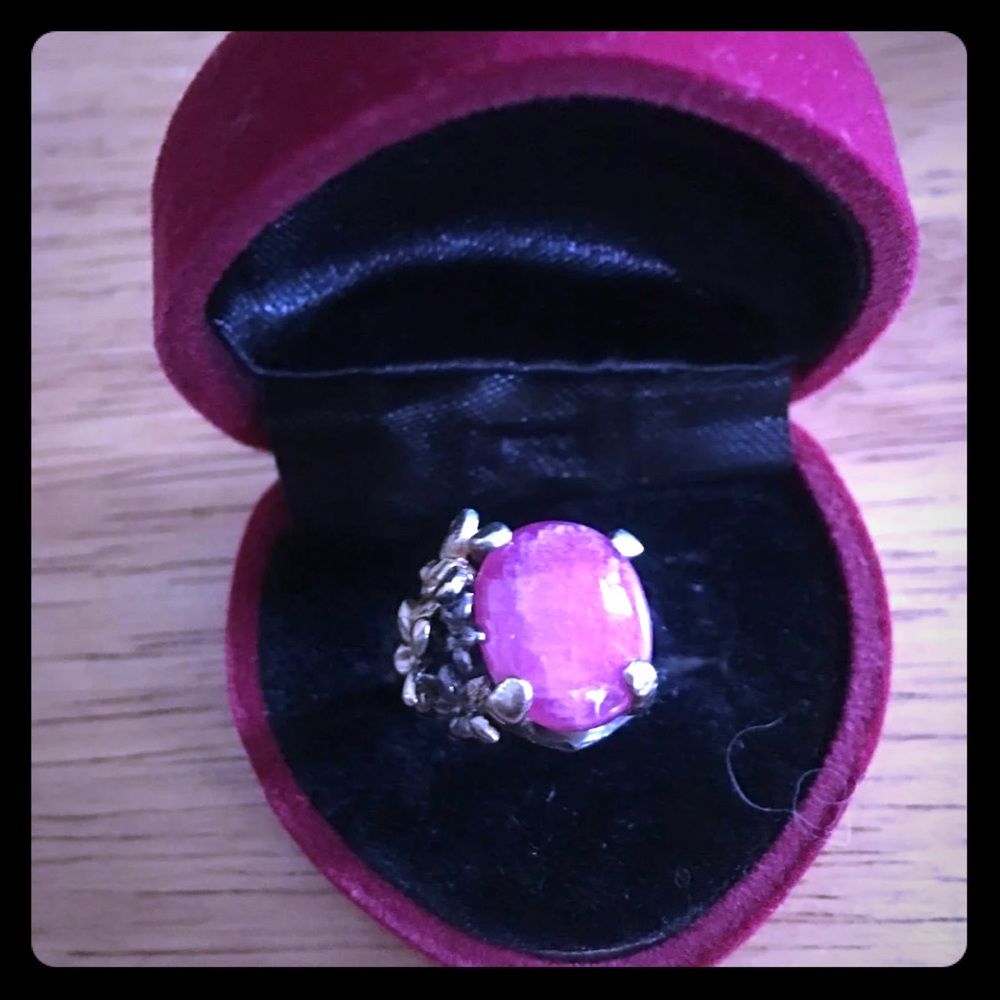 Very cool looking ring